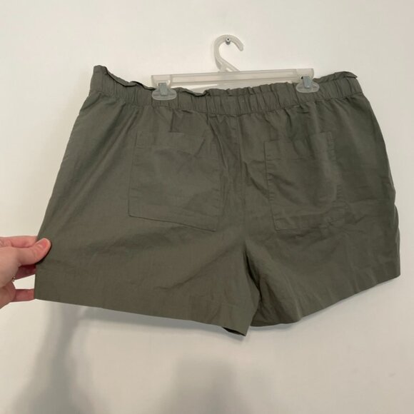 ANN TAYLOR LOFT Olive Green High Rise Drawstring Cotton Pull On Paperbag Shorts - Picture 12 of 15